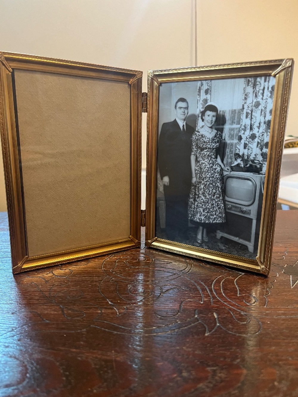 Vintage European Brass Double Hinged 5x7 Folding Picture Frame